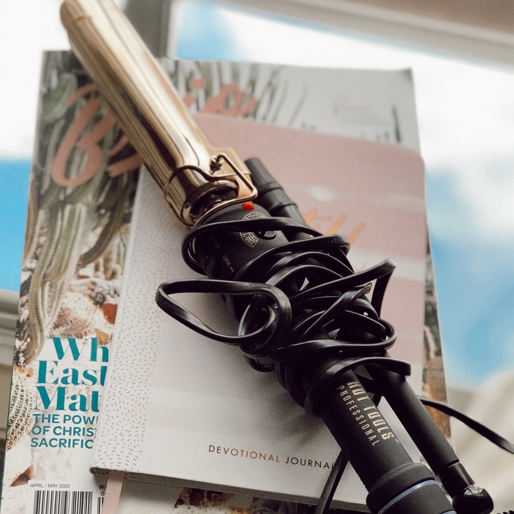 Hot Tools Curling Iron